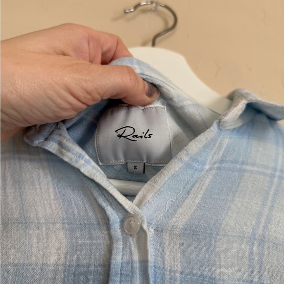 Rails Charli Rockport Plaid Button Down Shirt Blue White Lightweight Linen Small - Picture 7 of 13